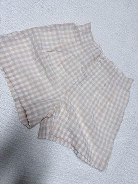 High-Waist Gingham Linen-Blend Women's Shorts in Beige